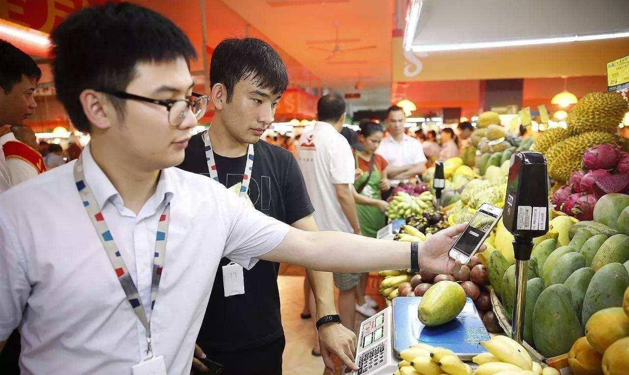 1万元人民币在10年后,相当于现在多少钱呢?专家偷偷告诉你