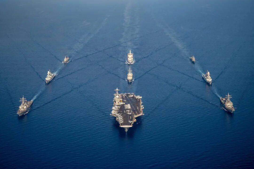 就这么官宣了?央视:歼-35型舰载机登上“辽宁”舰,这意味着什么?